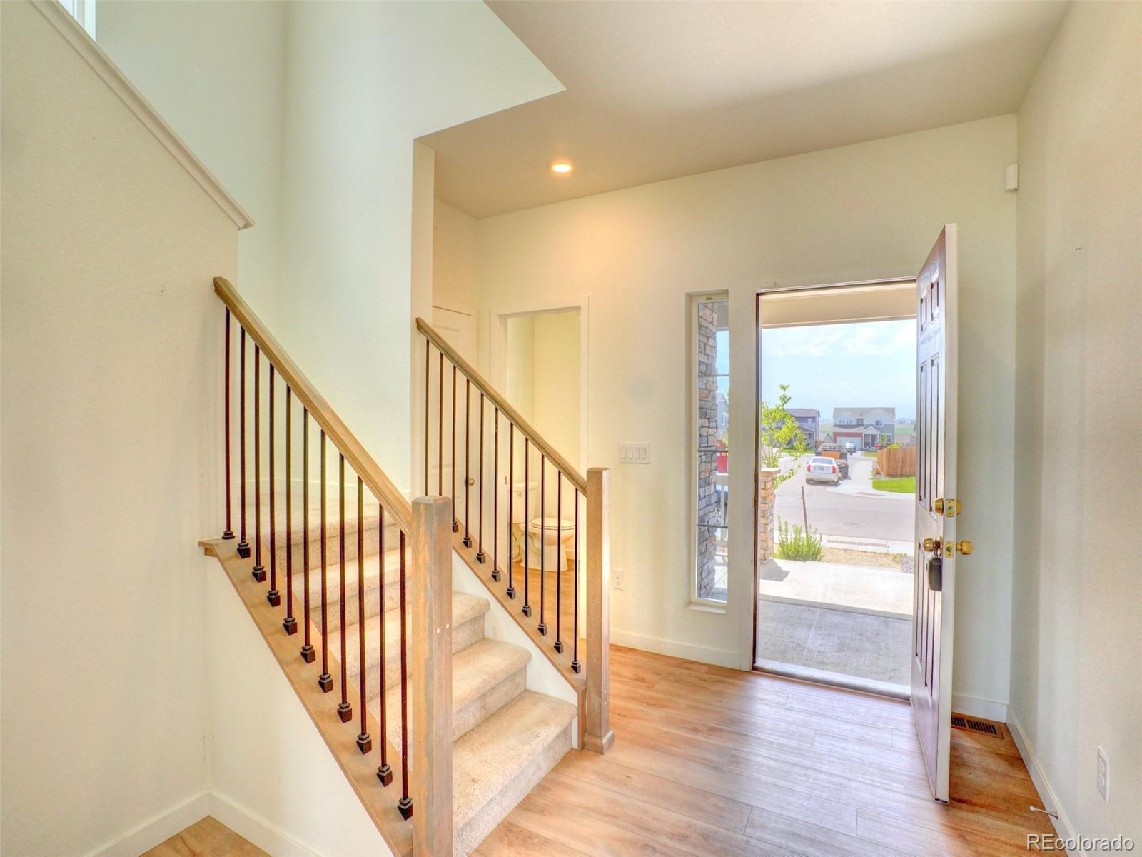MLS Image #14 for 797  harvard street,johnstown, Colorado