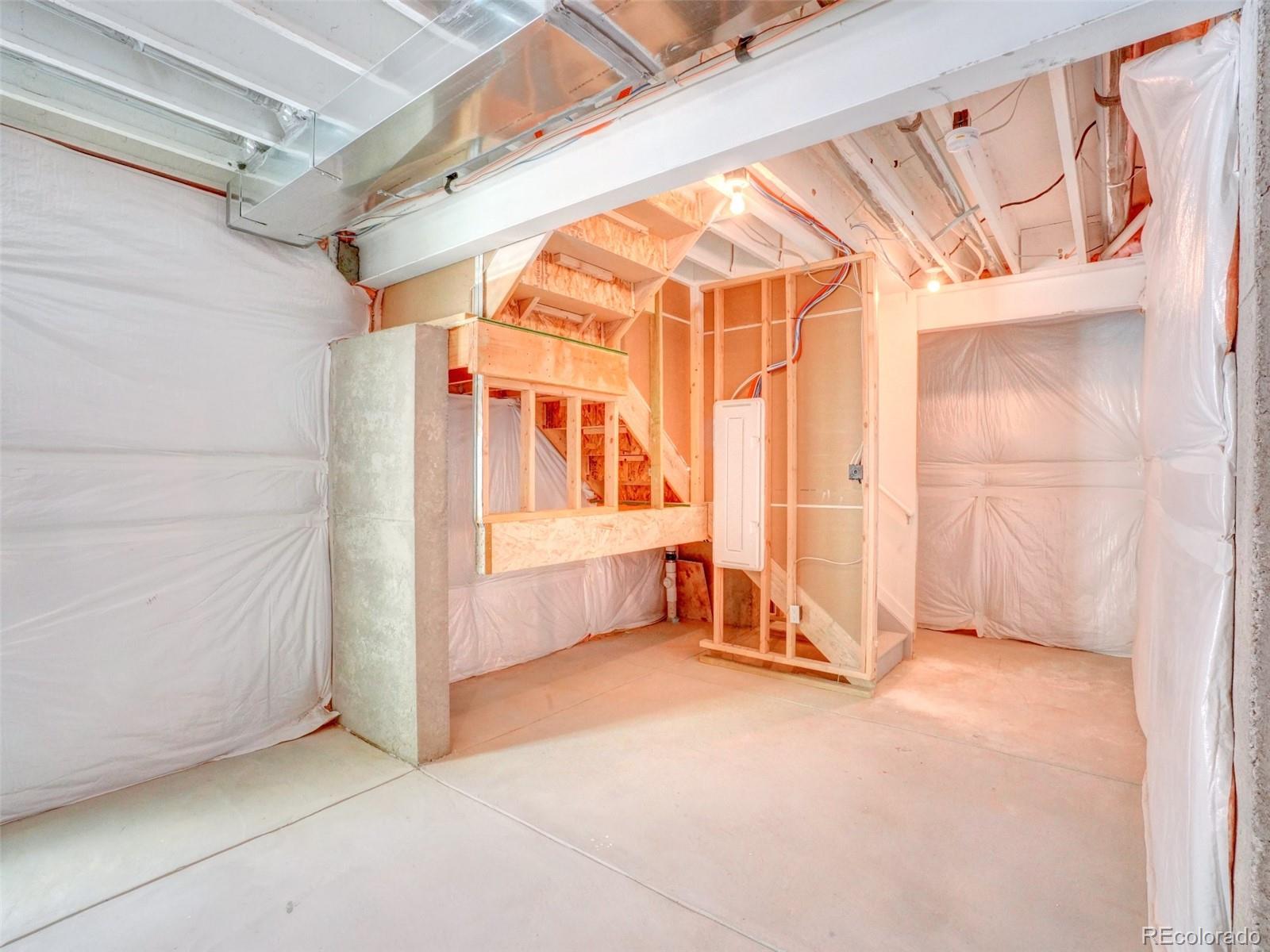 MLS Image #36 for 797  harvard street,johnstown, Colorado