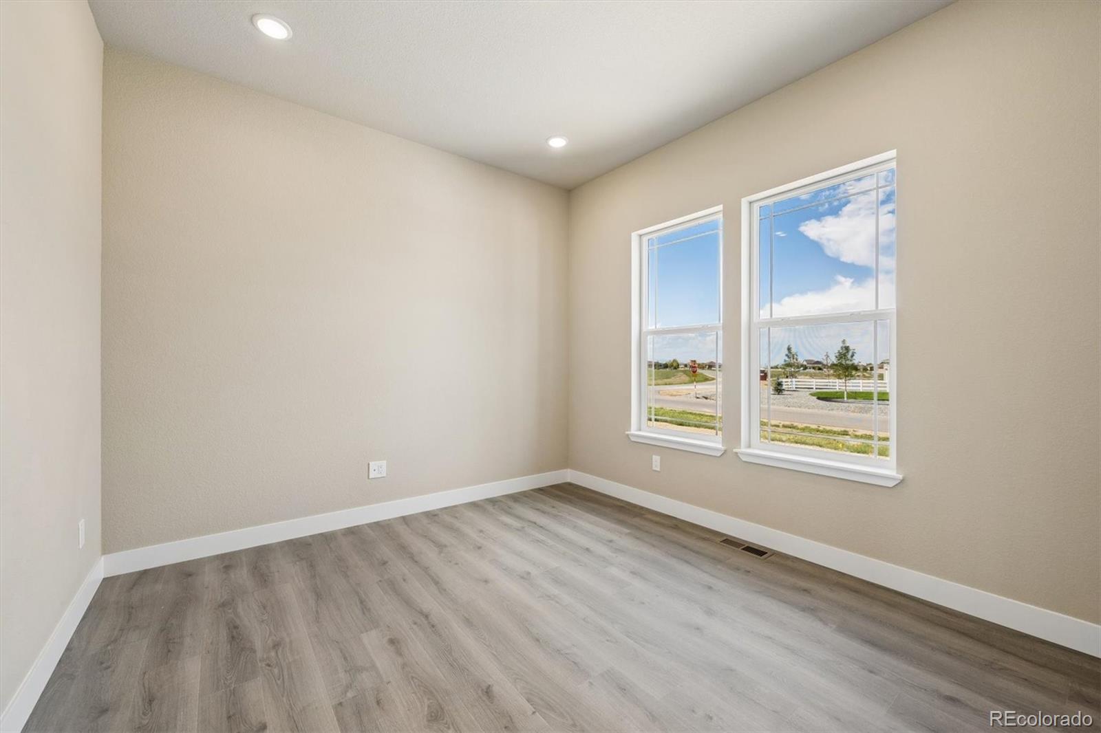 MLS Image #5 for 16412 e 165th avenue,brighton, Colorado
