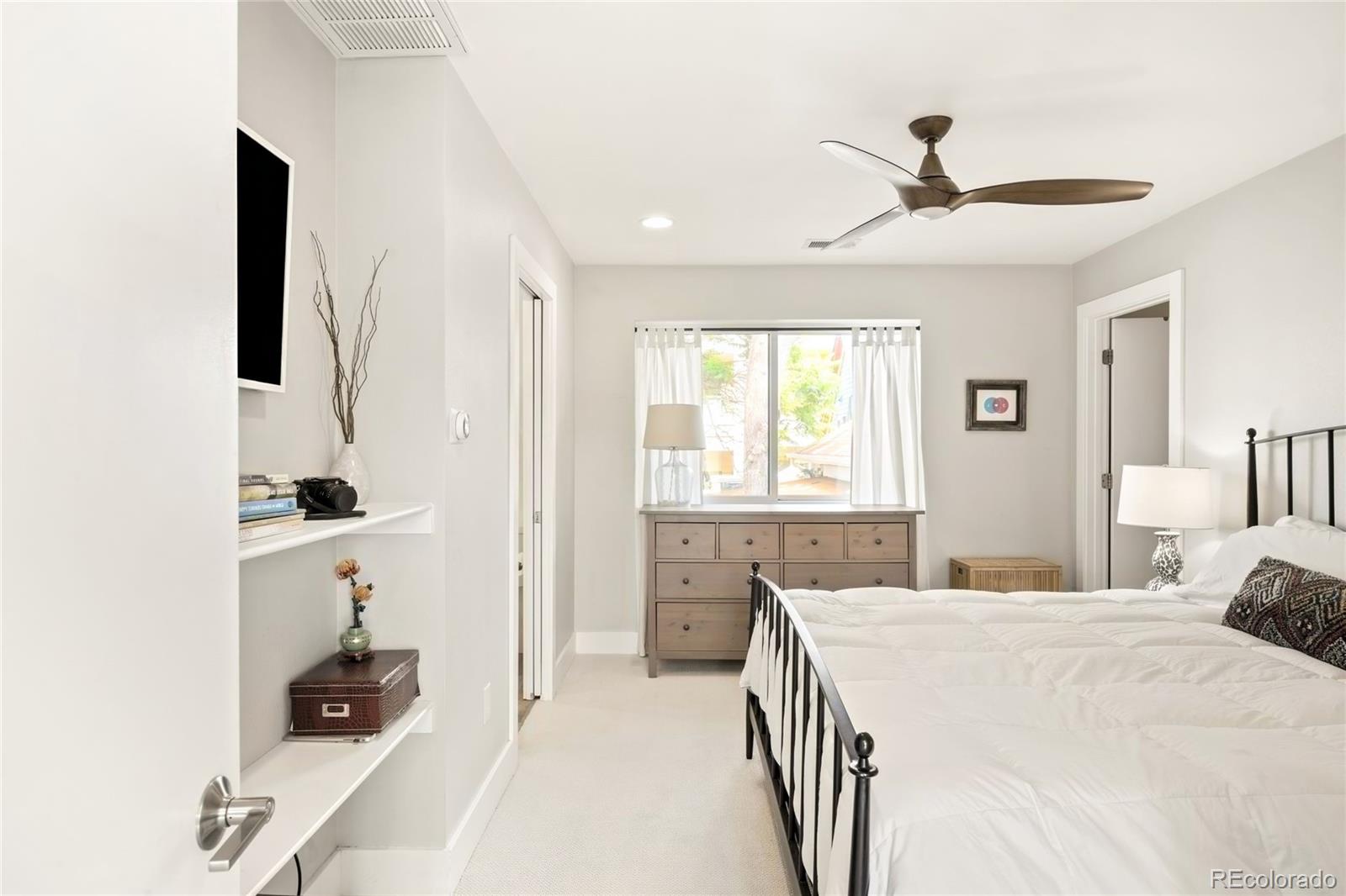 MLS Image #16 for 73 n pennsylvania street,denver, Colorado