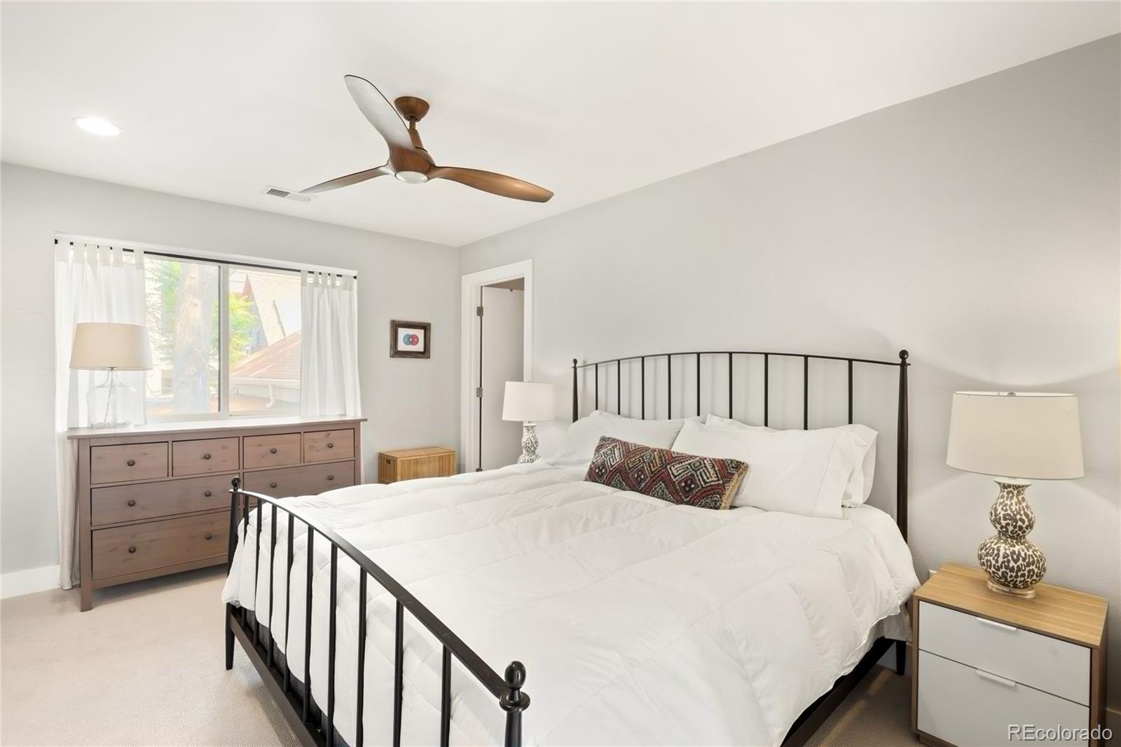 MLS Image #17 for 73 n pennsylvania street,denver, Colorado