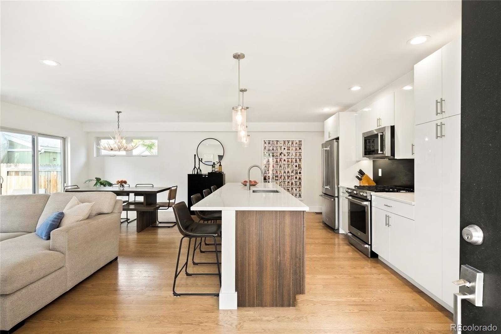 MLS Image #4 for 73 n pennsylvania street,denver, Colorado