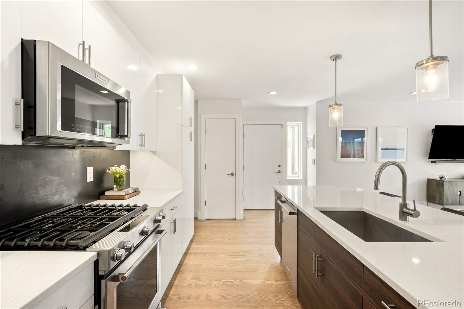 MLS Image #5 for 73 n pennsylvania street,denver, Colorado