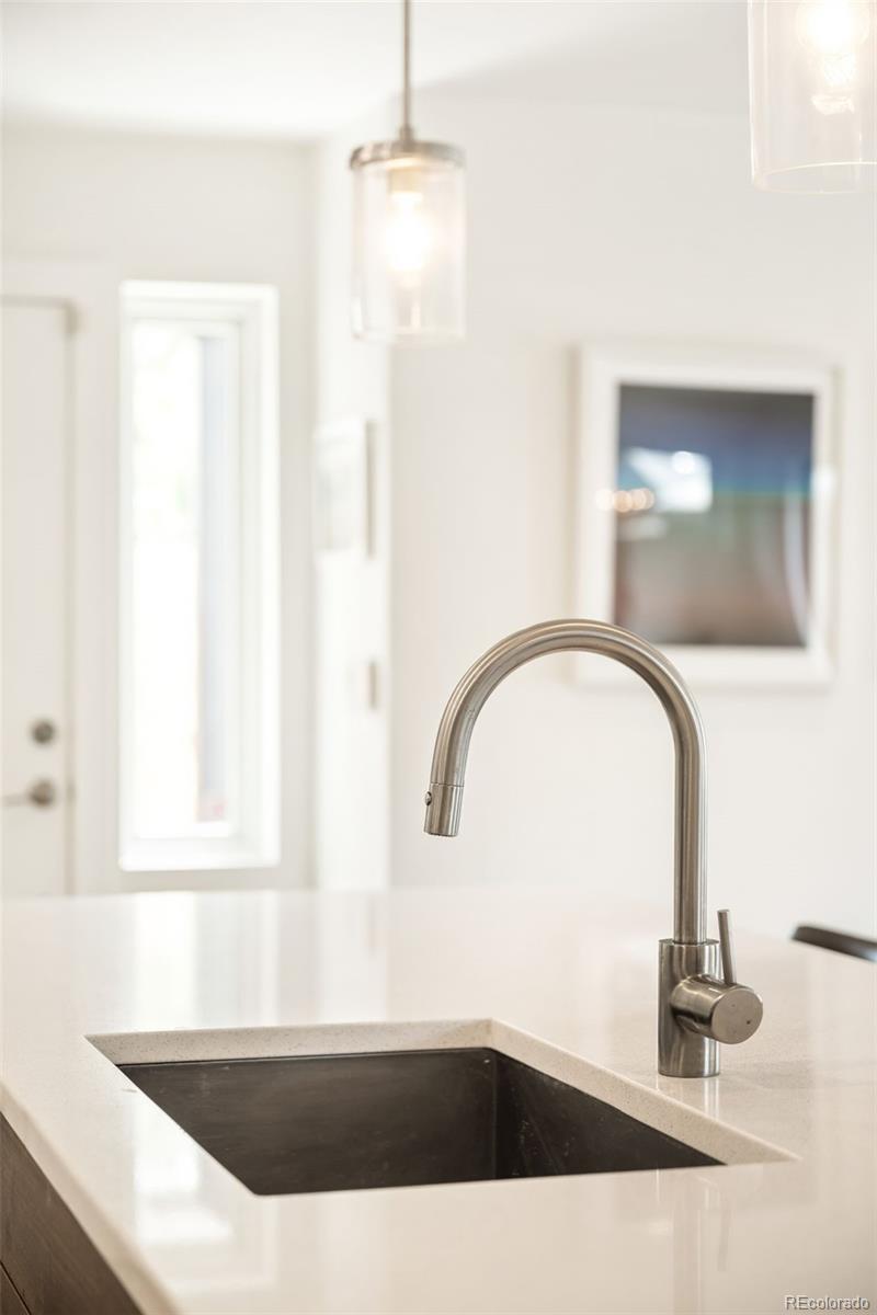 MLS Image #6 for 73 n pennsylvania street,denver, Colorado