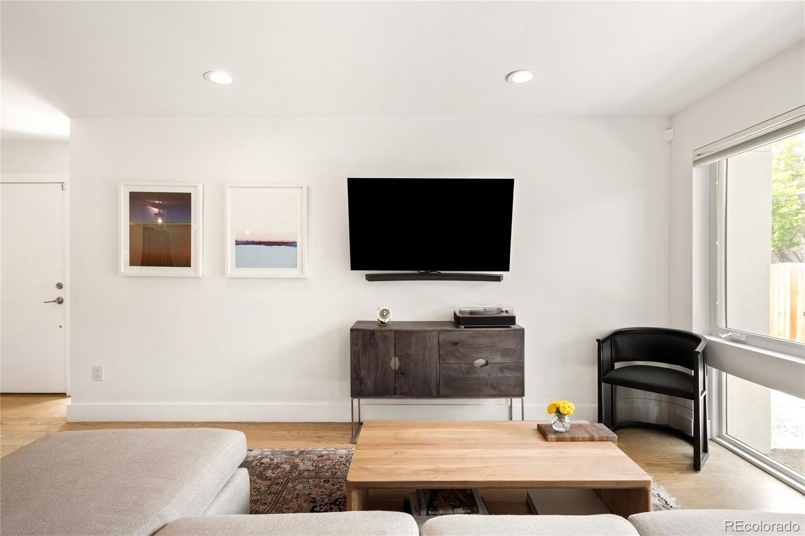 MLS Image #8 for 73 n pennsylvania street,denver, Colorado