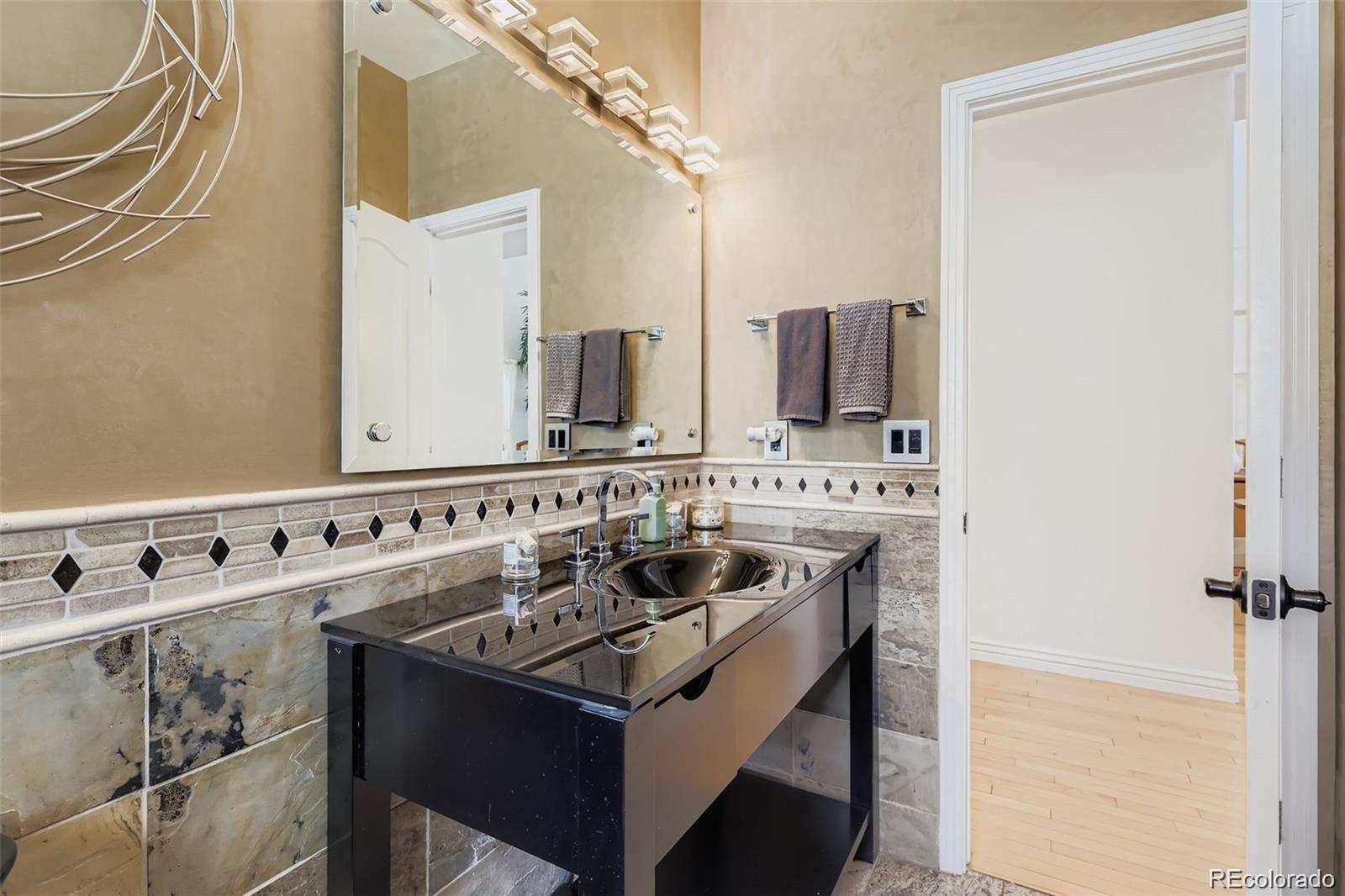 MLS Image #16 for 8407 s parfet court,littleton, Colorado