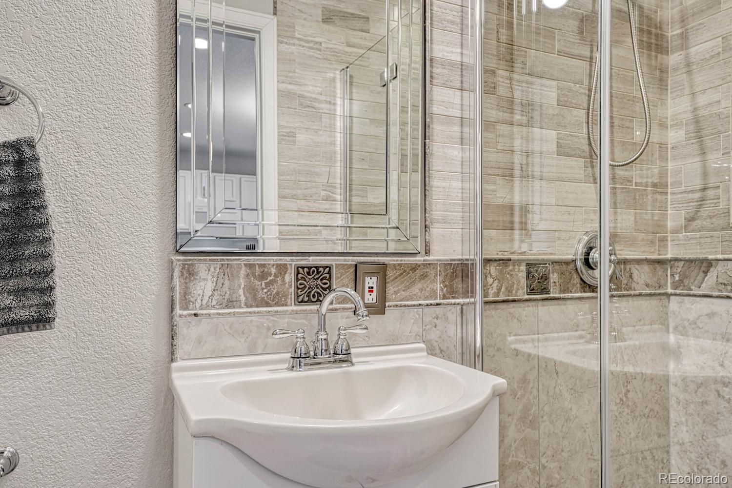 MLS Image #10 for 7832 s kittredge circle ,englewood, Colorado