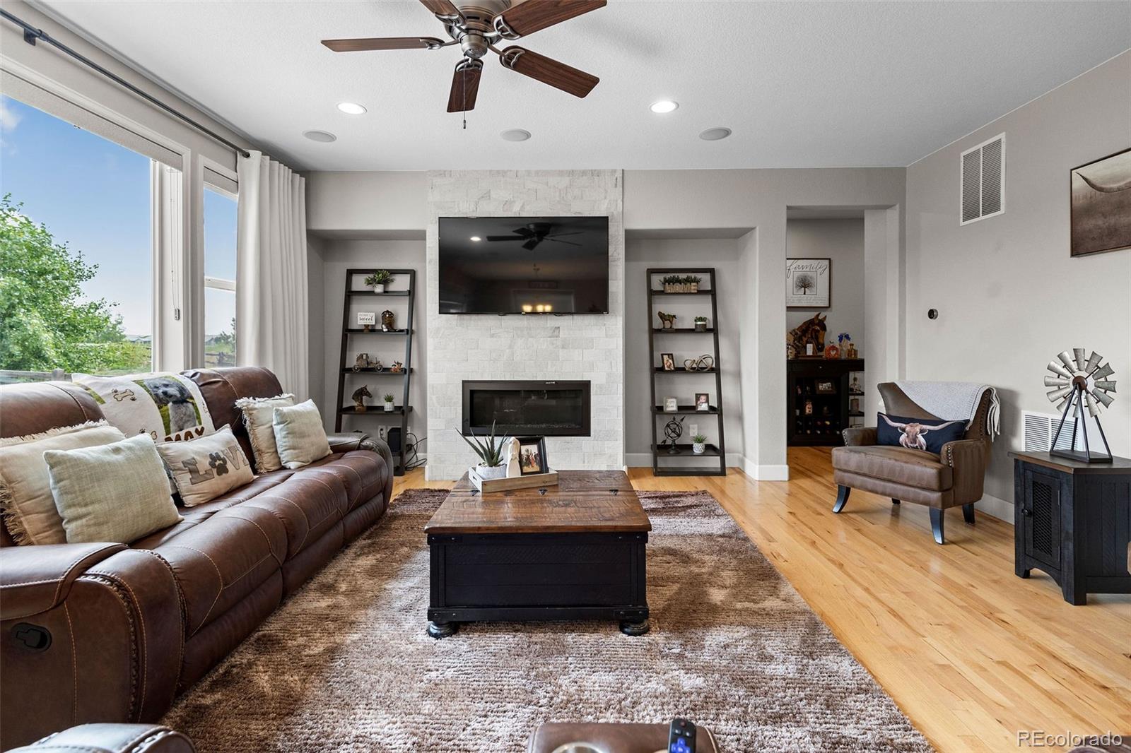 MLS Image #11 for 15924 e 117th avenue,commerce city, Colorado