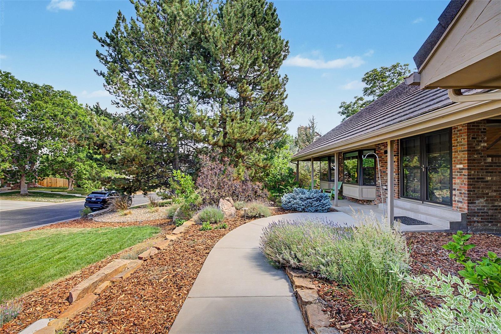 MLS Image #1 for 4786 s helena way,aurora, Colorado