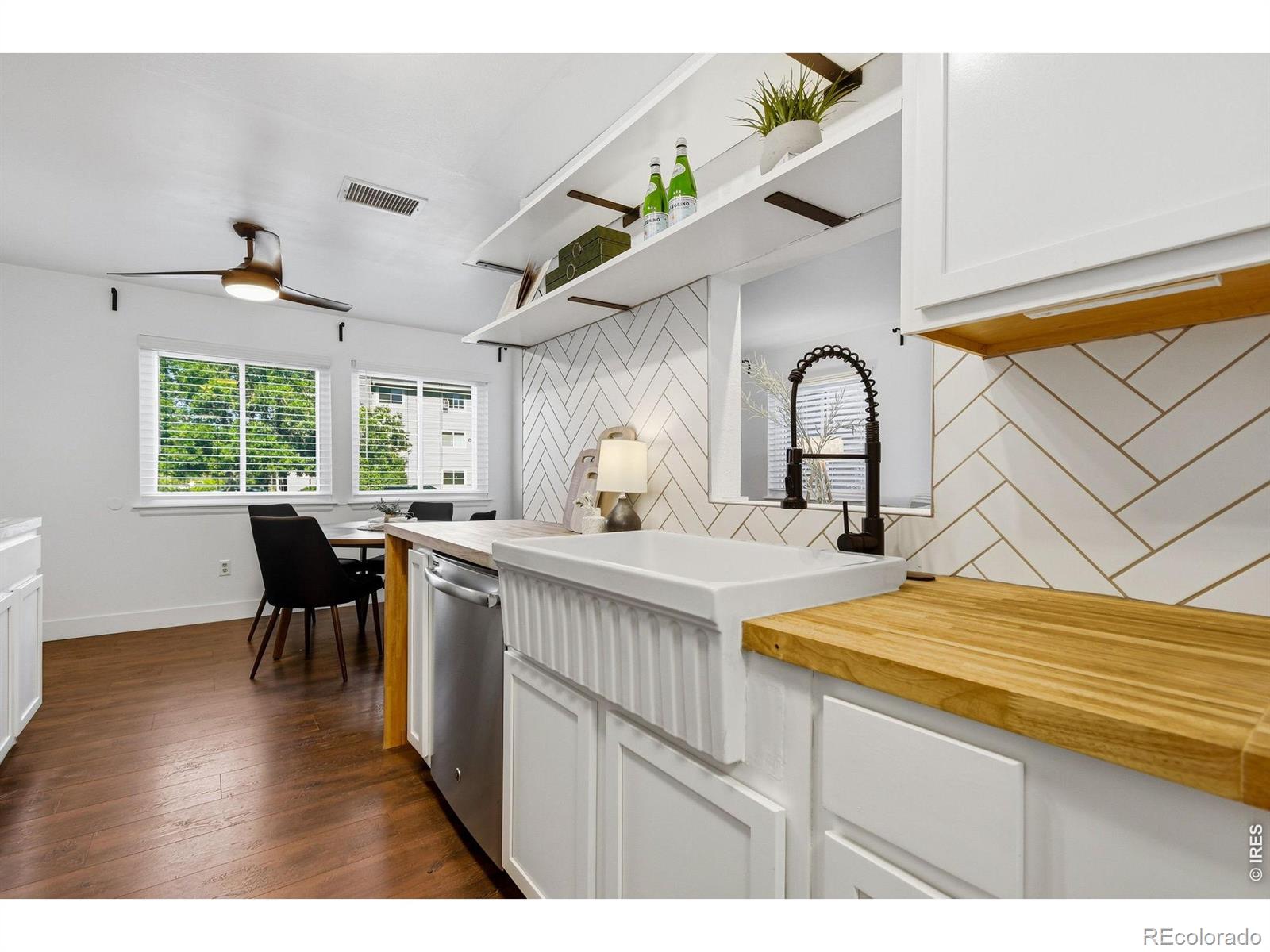 MLS Image #11 for 8100 w quincy avenue,littleton, Colorado