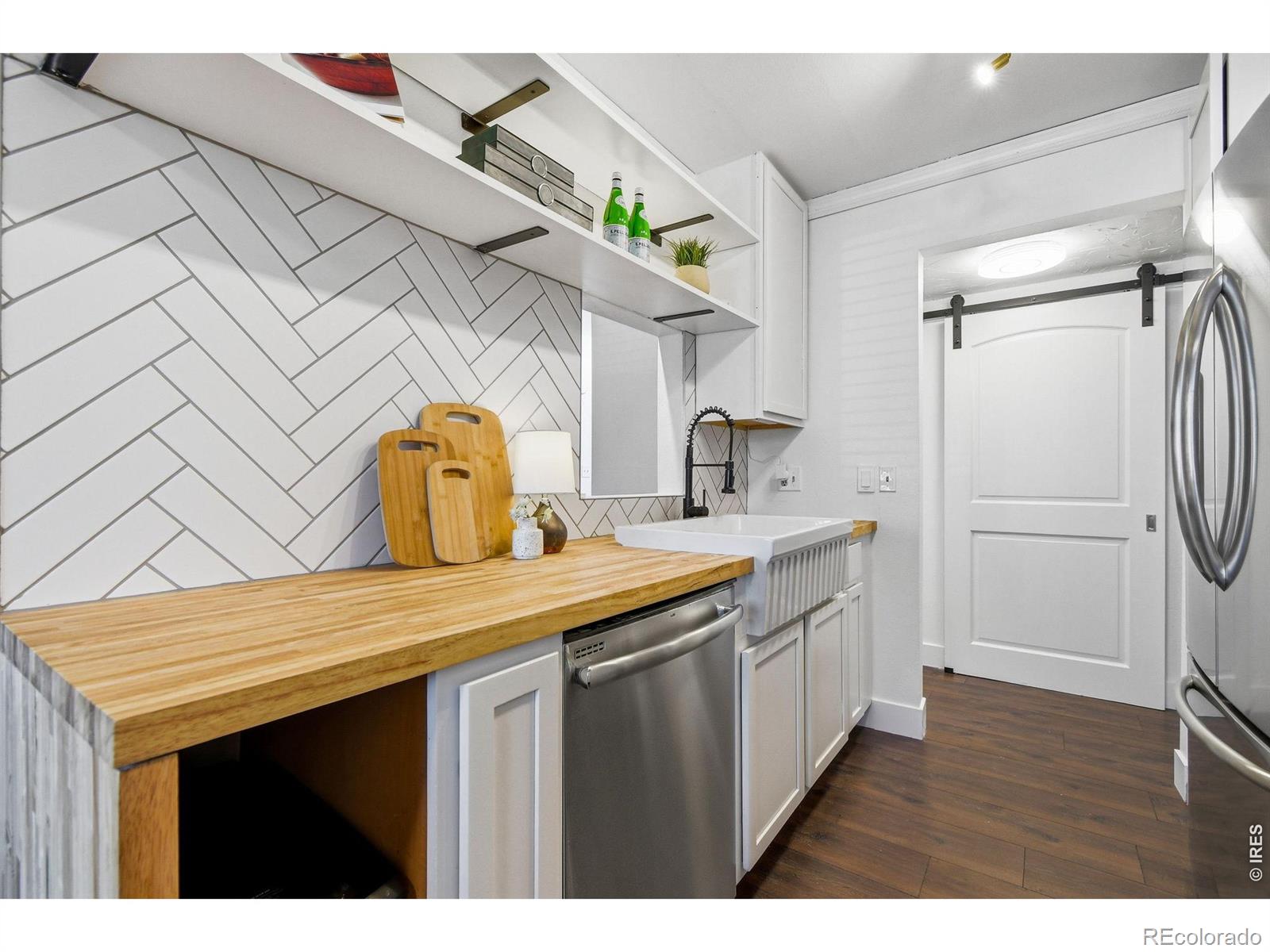 MLS Image #12 for 8100 w quincy avenue,littleton, Colorado