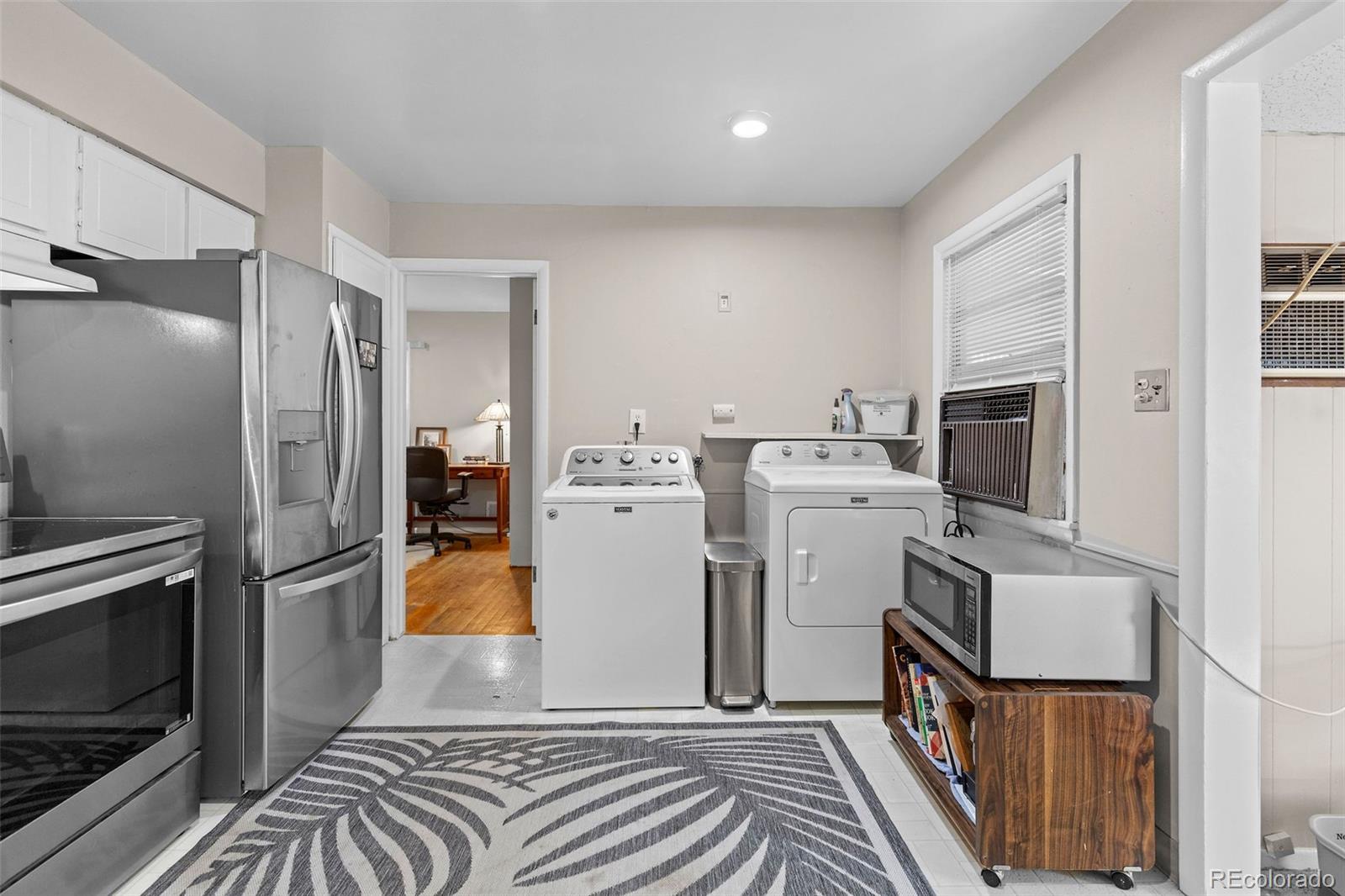 MLS Image #11 for 1600 s ivy way,denver, Colorado