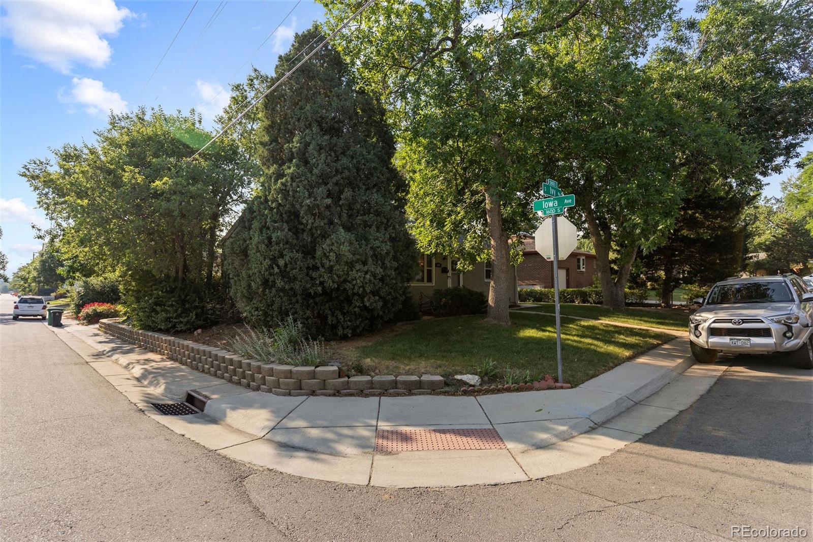 MLS Image #28 for 1600 s ivy way,denver, Colorado