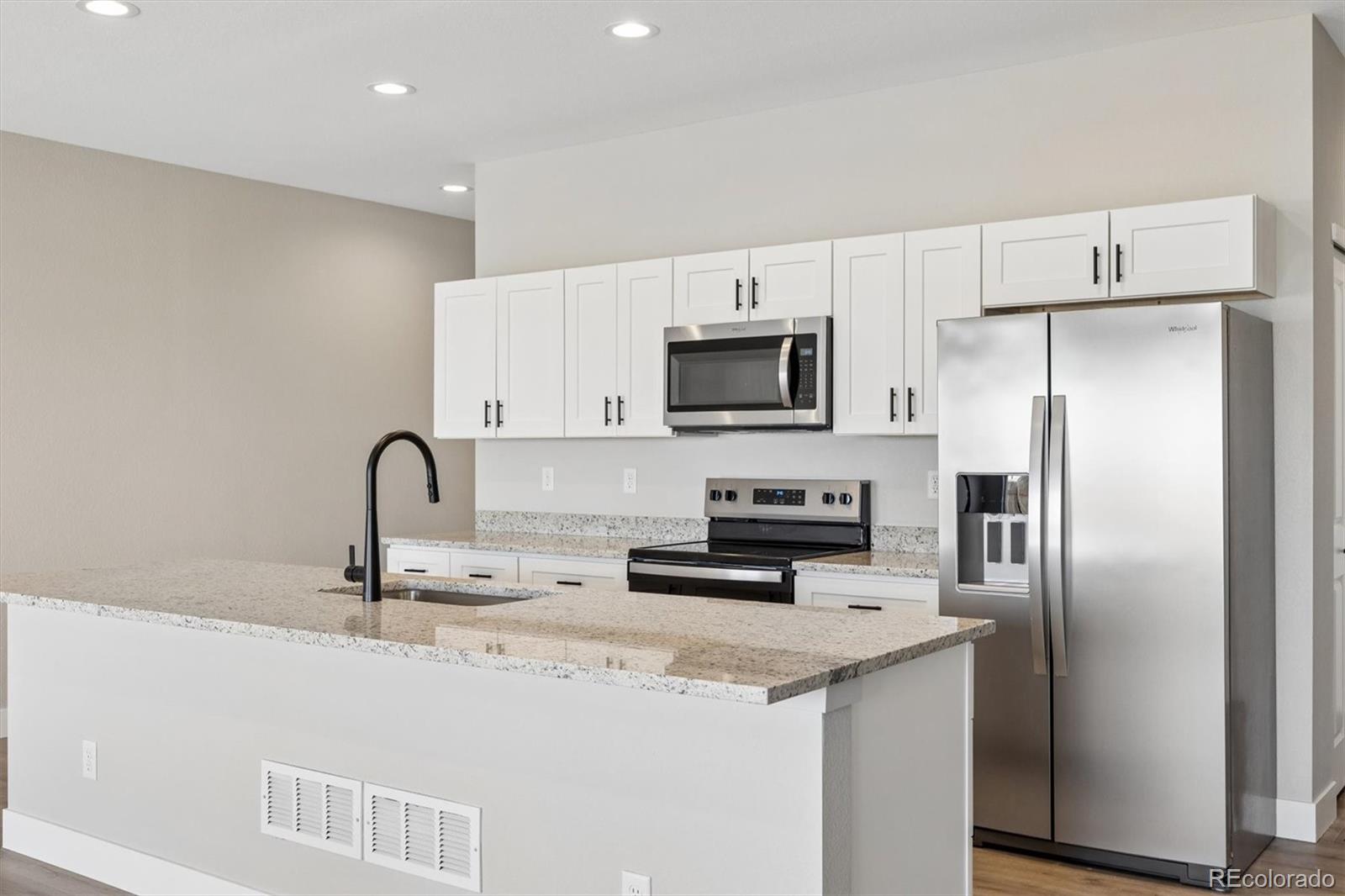 MLS Image #4 for 408  molly lane,fort morgan, Colorado