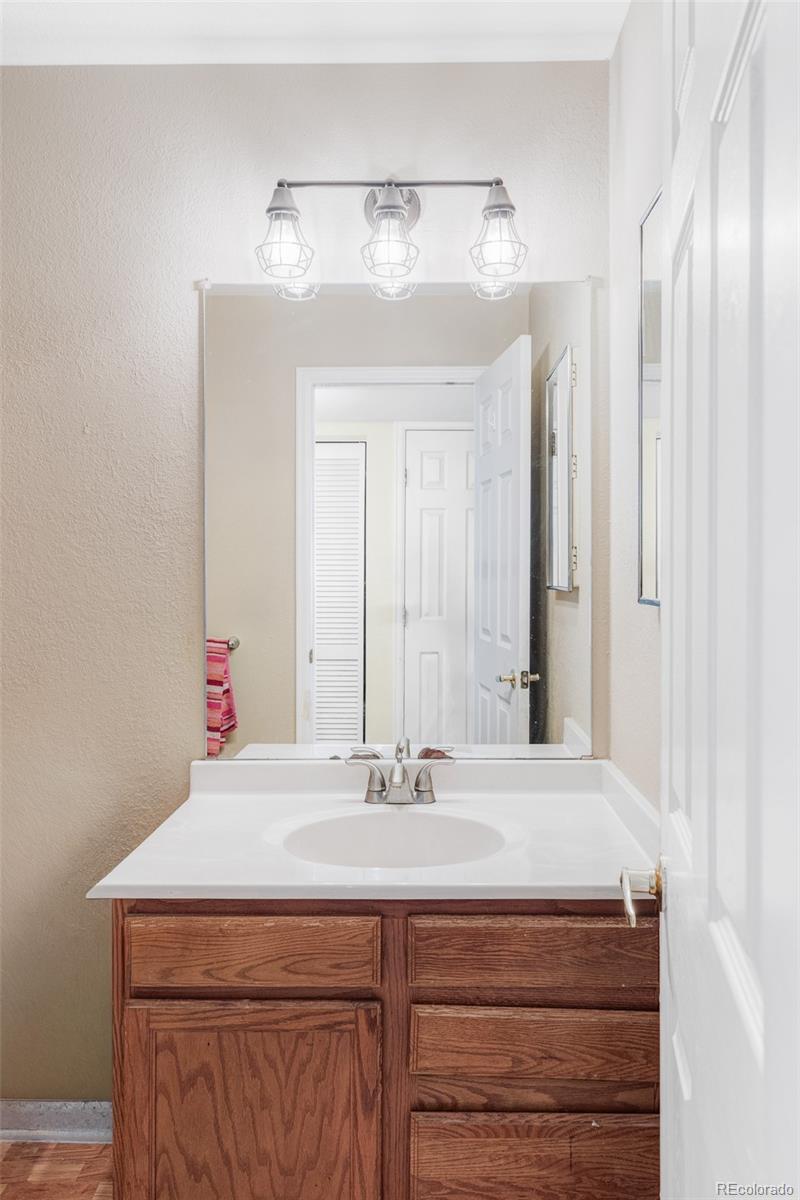 MLS Image #13 for 9973 e carolina circle,aurora, Colorado