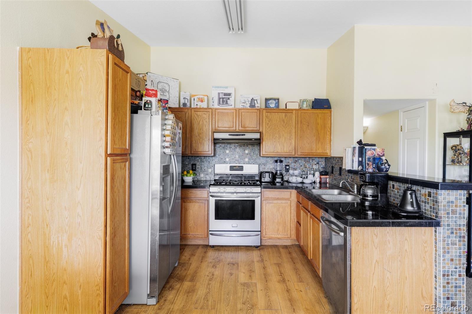 MLS Image #3 for 9973 e carolina circle,aurora, Colorado