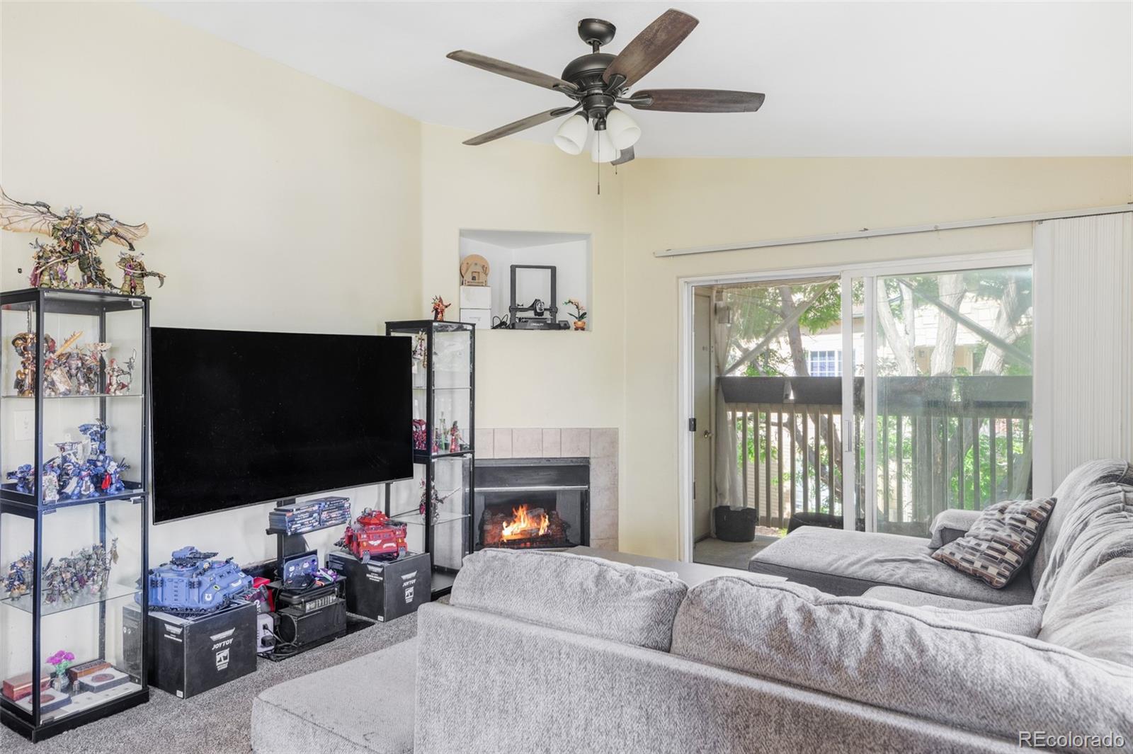 MLS Image #5 for 9973 e carolina circle,aurora, Colorado