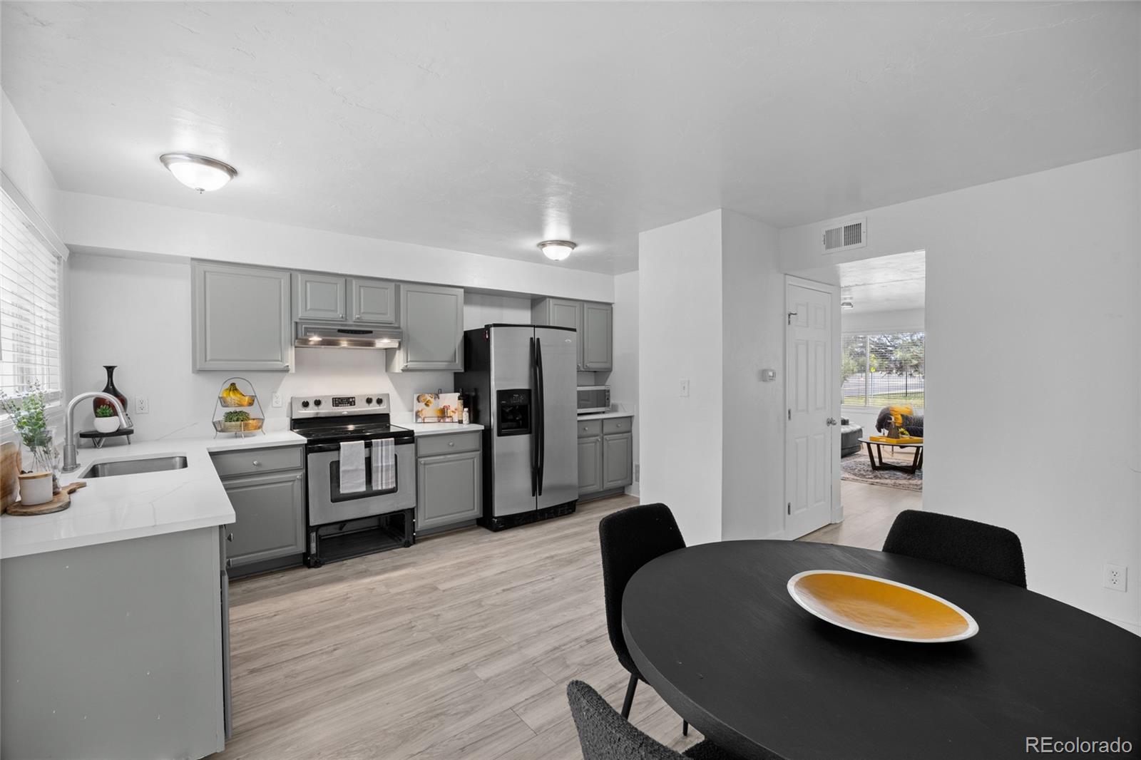 MLS Image #14 for 1251 s sable boulevard,aurora, Colorado