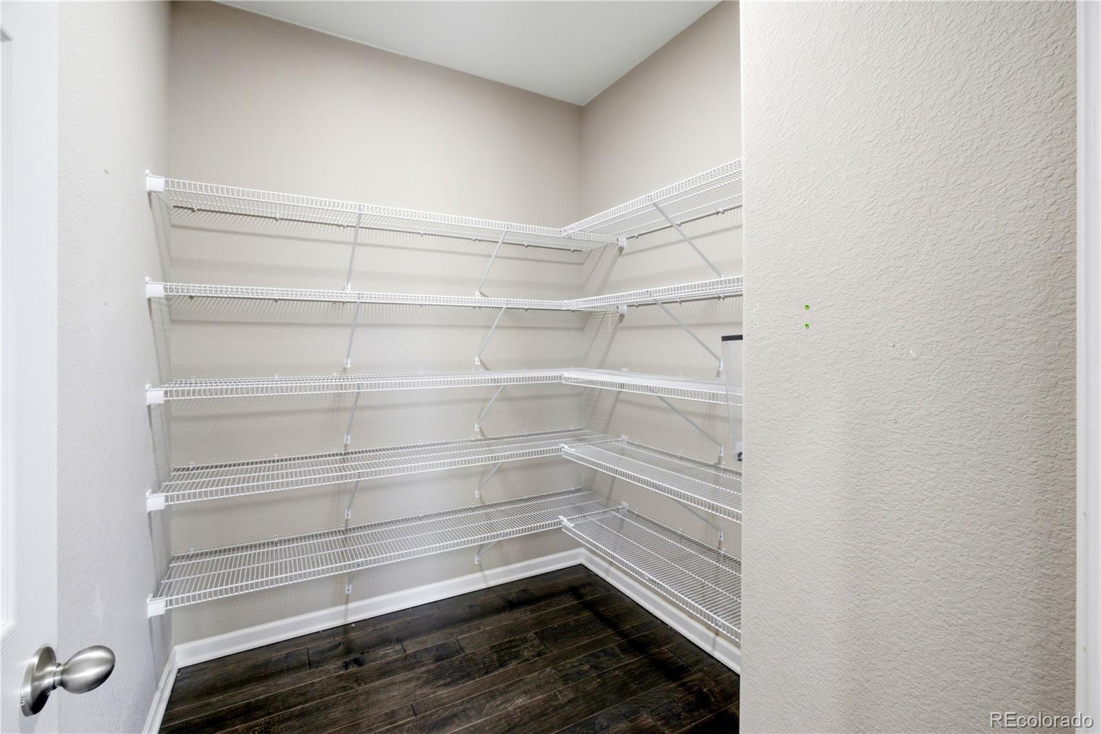 MLS Image #7 for 21980 e union drive,aurora, Colorado