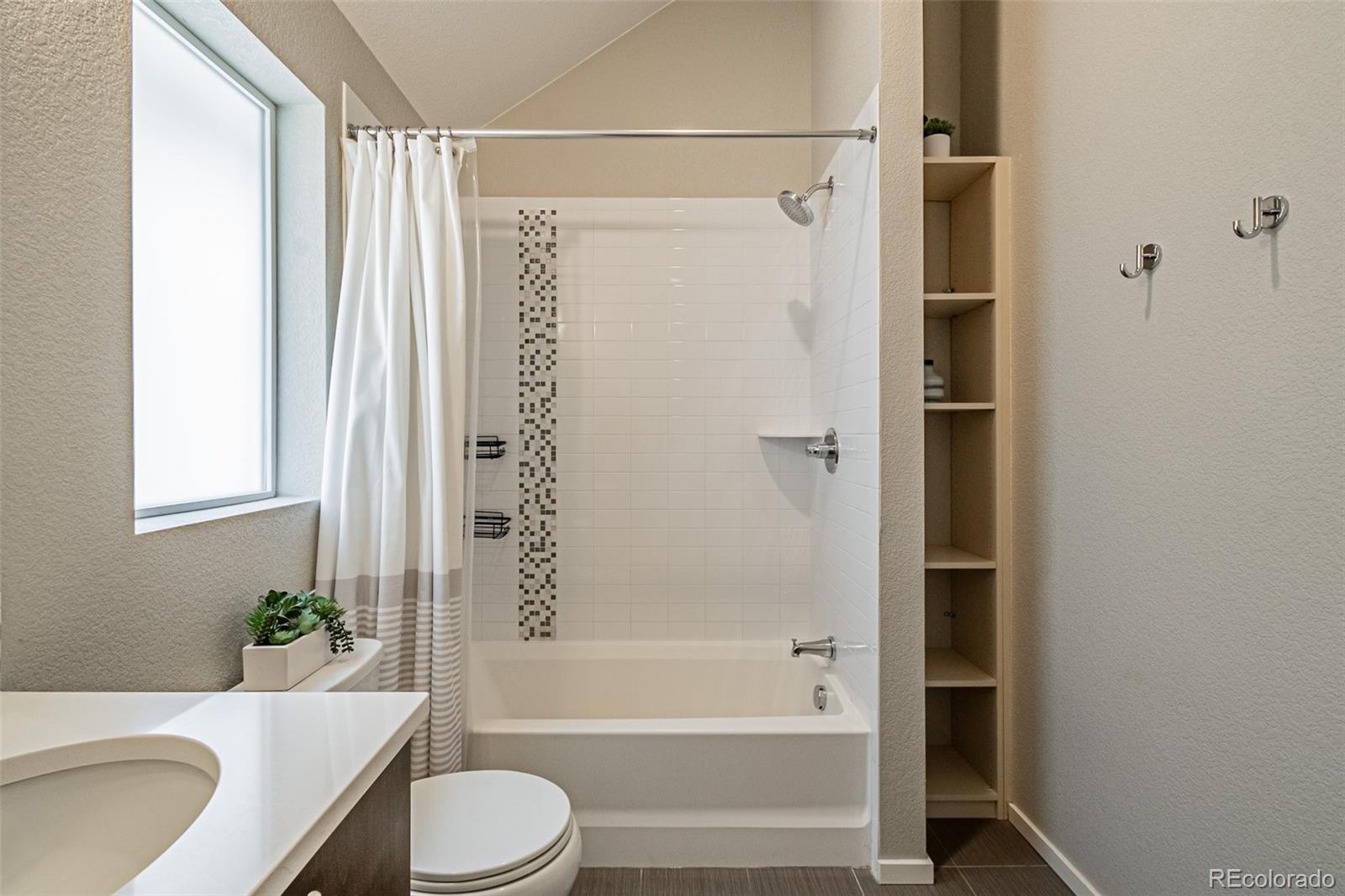 MLS Image #20 for 1822 w 66th avenue,denver, Colorado