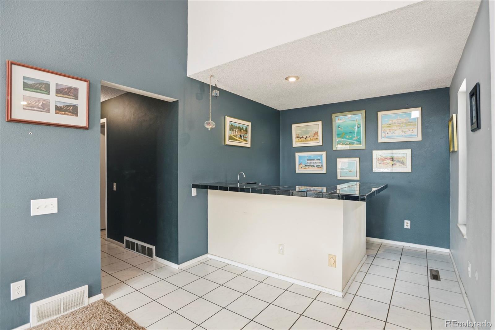 MLS Image #13 for 15305 e penwood place,aurora, Colorado