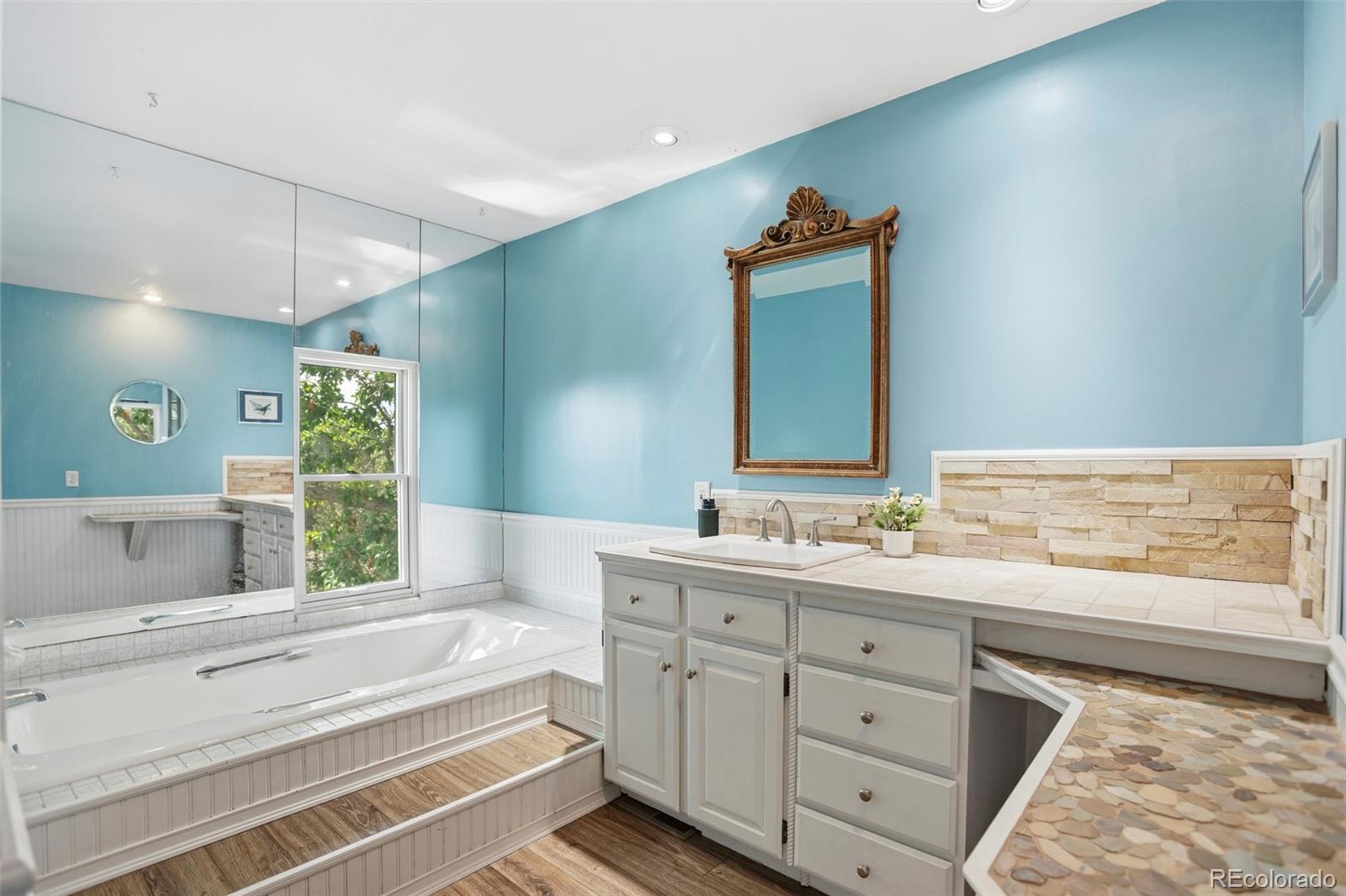 MLS Image #22 for 15305 e penwood place,aurora, Colorado
