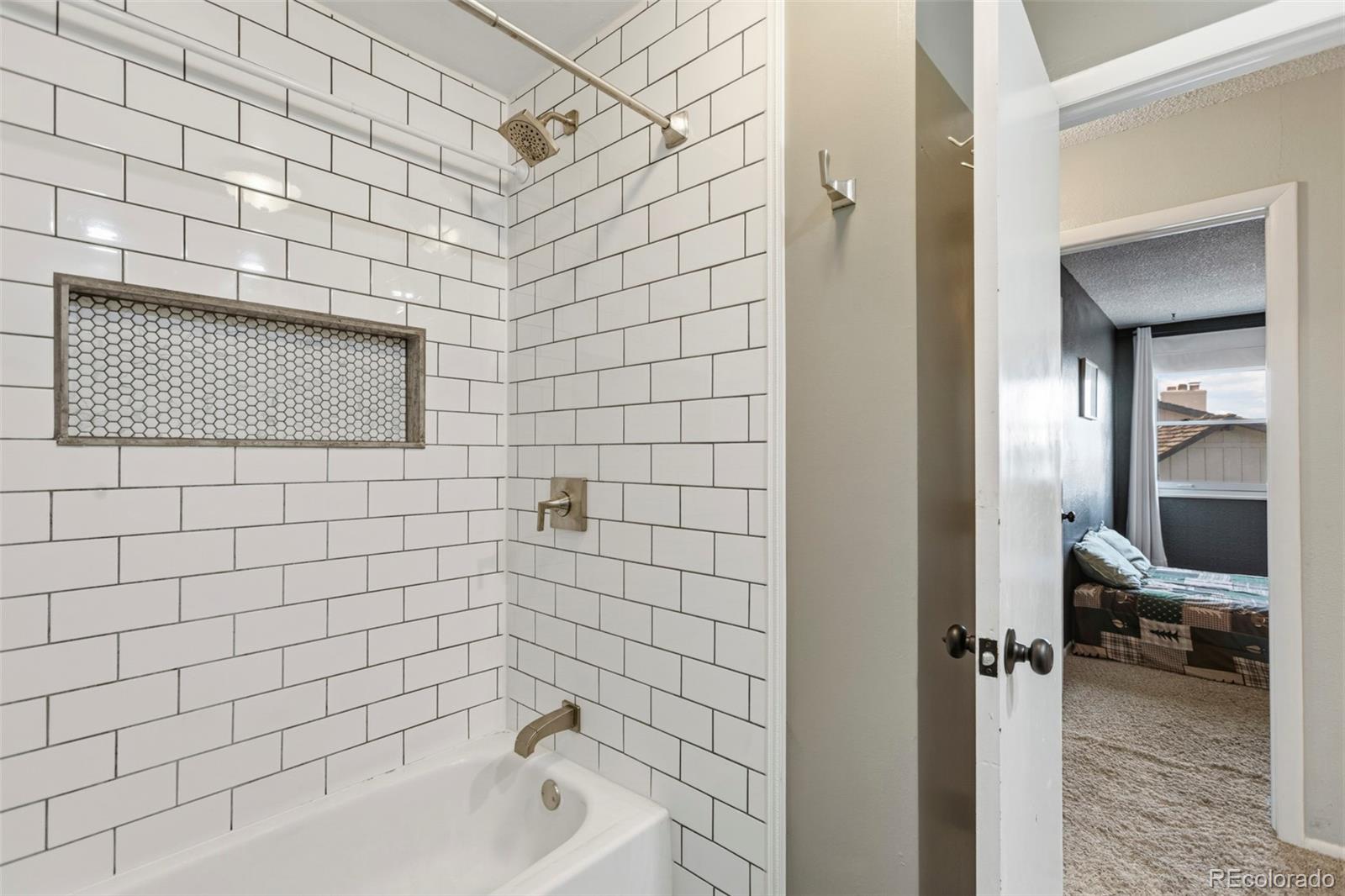 MLS Image #29 for 15305 e penwood place,aurora, Colorado