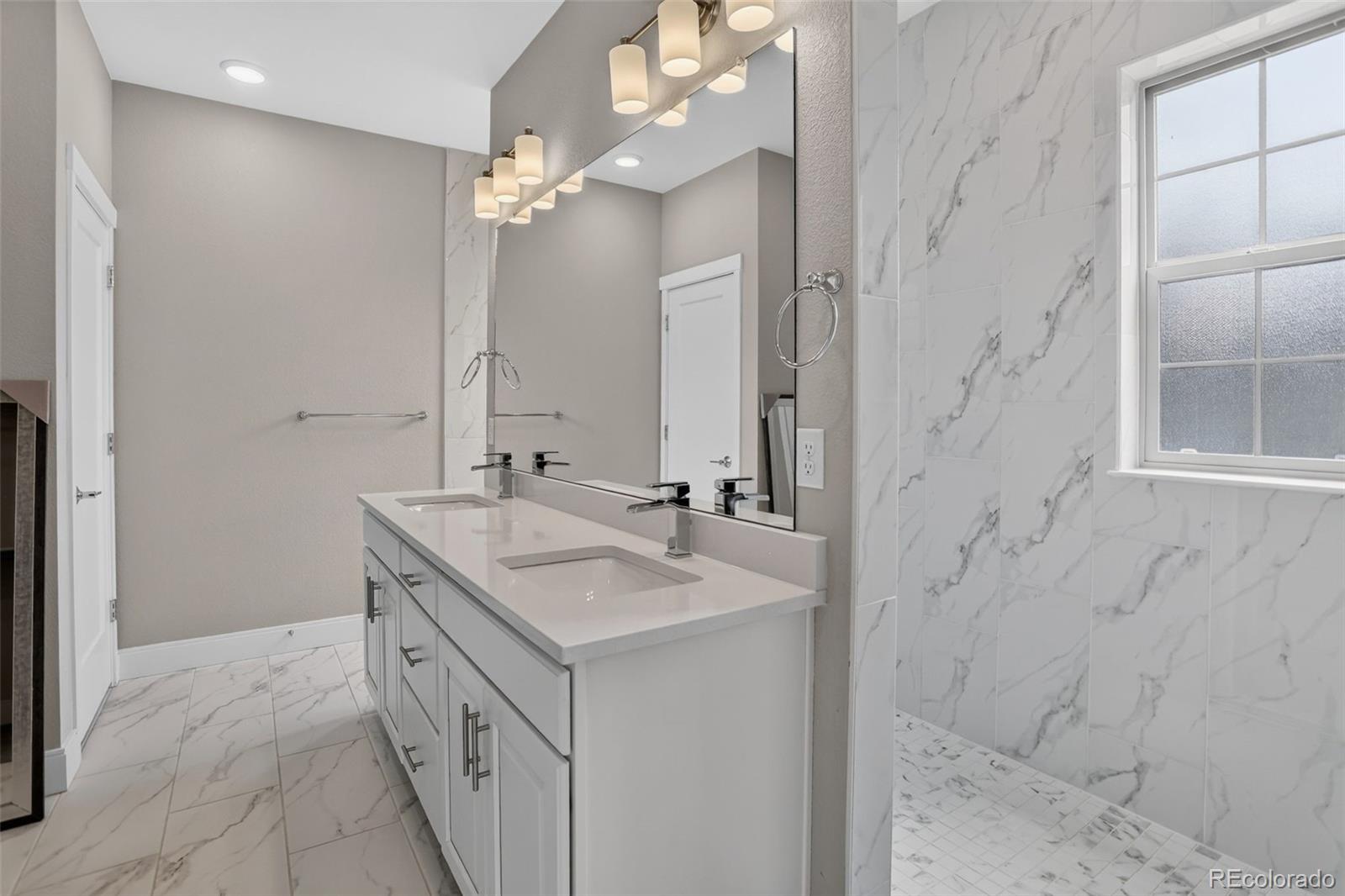 MLS Image #28 for 2165 s orion street,lakewood, Colorado