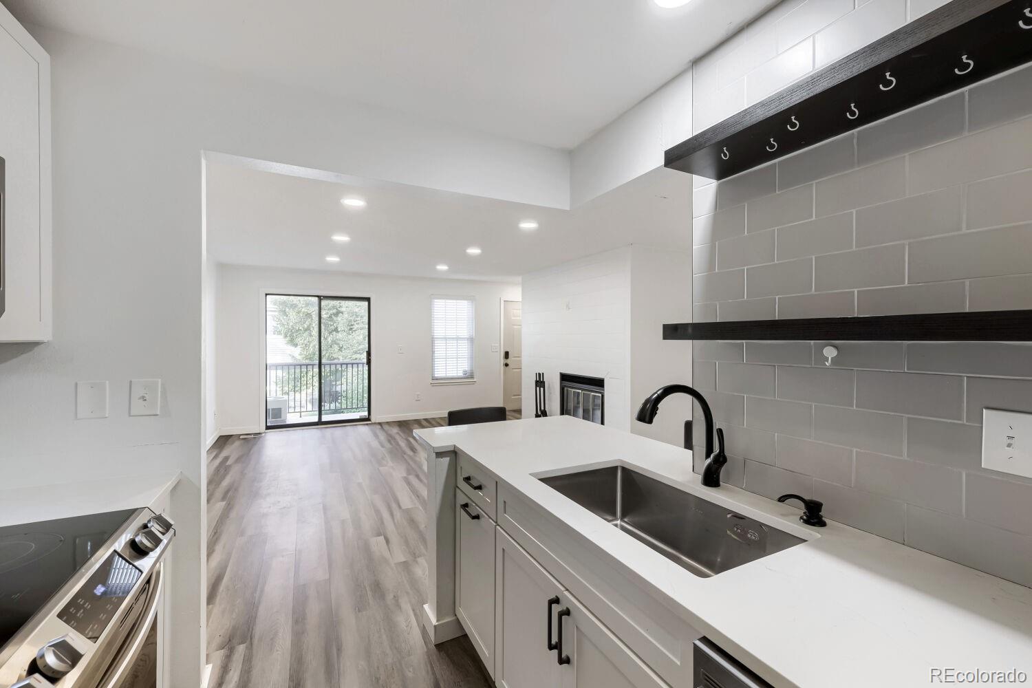 MLS Image #10 for 5565 w 76th avenue 1213,arvada, Colorado
