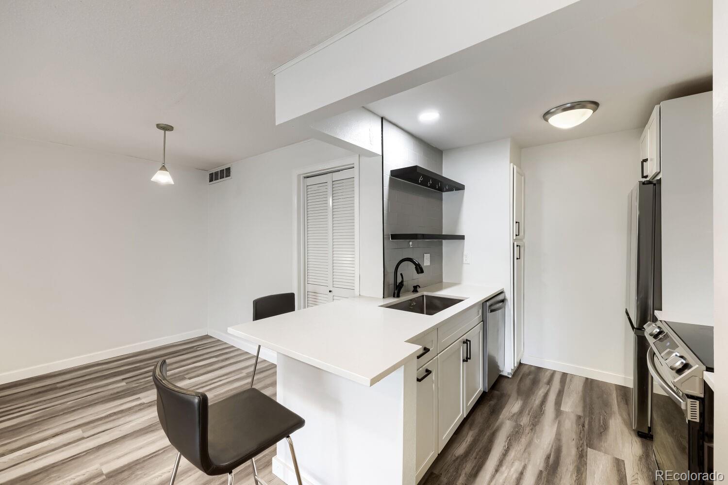 MLS Image #8 for 5565 w 76th avenue 1213,arvada, Colorado