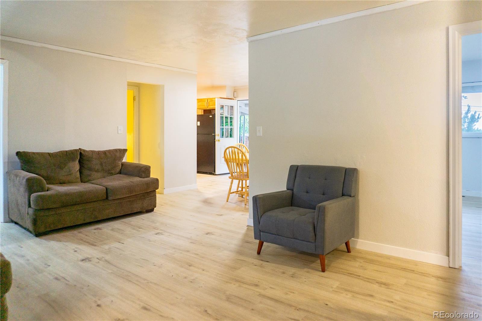 MLS Image #5 for 1219  cumberland street,colorado springs, Colorado