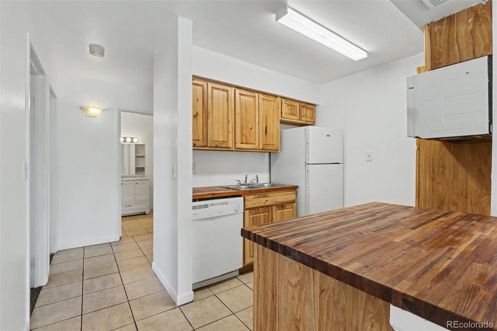 MLS Image #13 for 5995 w hampden avenue,denver, Colorado