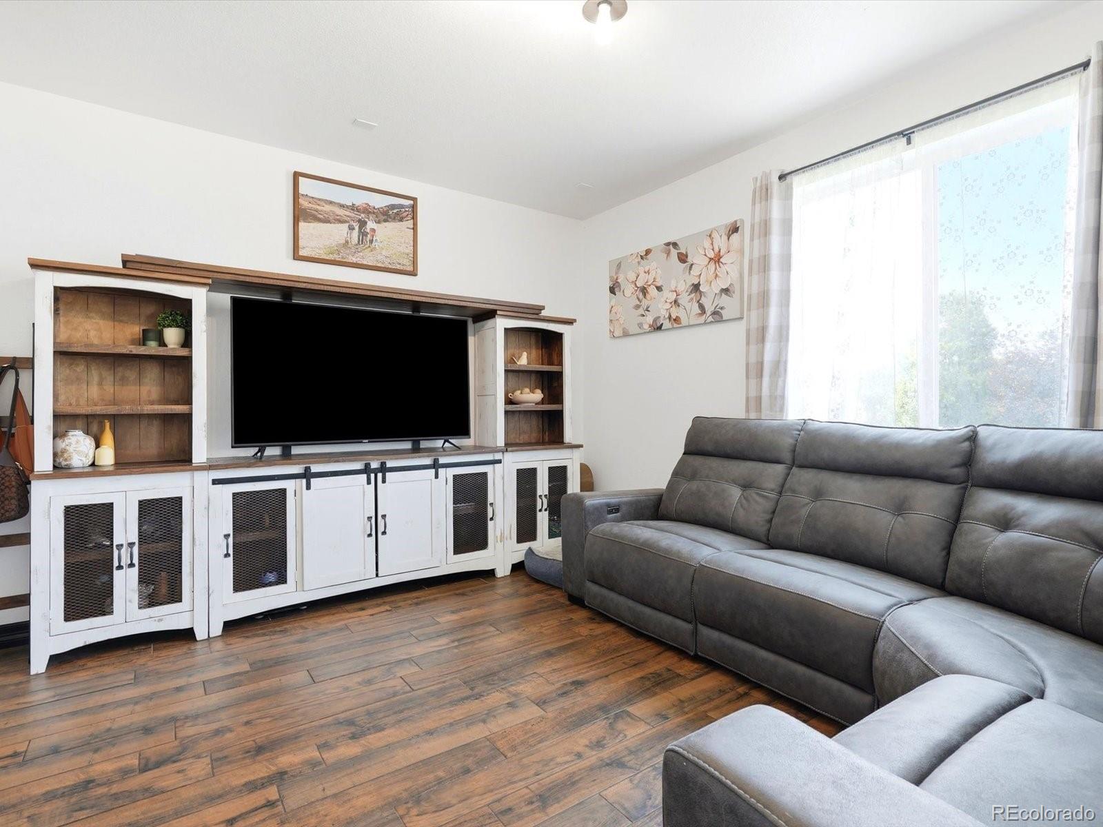 MLS Image #10 for 12713 e 105th place,commerce city, Colorado