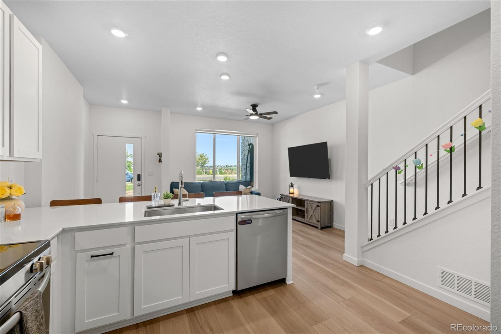 MLS Image #13 for 9042  gladiola way c,arvada, Colorado