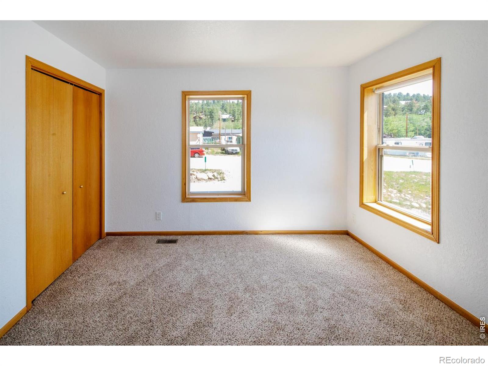 MLS Image #18 for 788 w 4th street,nederland, Colorado