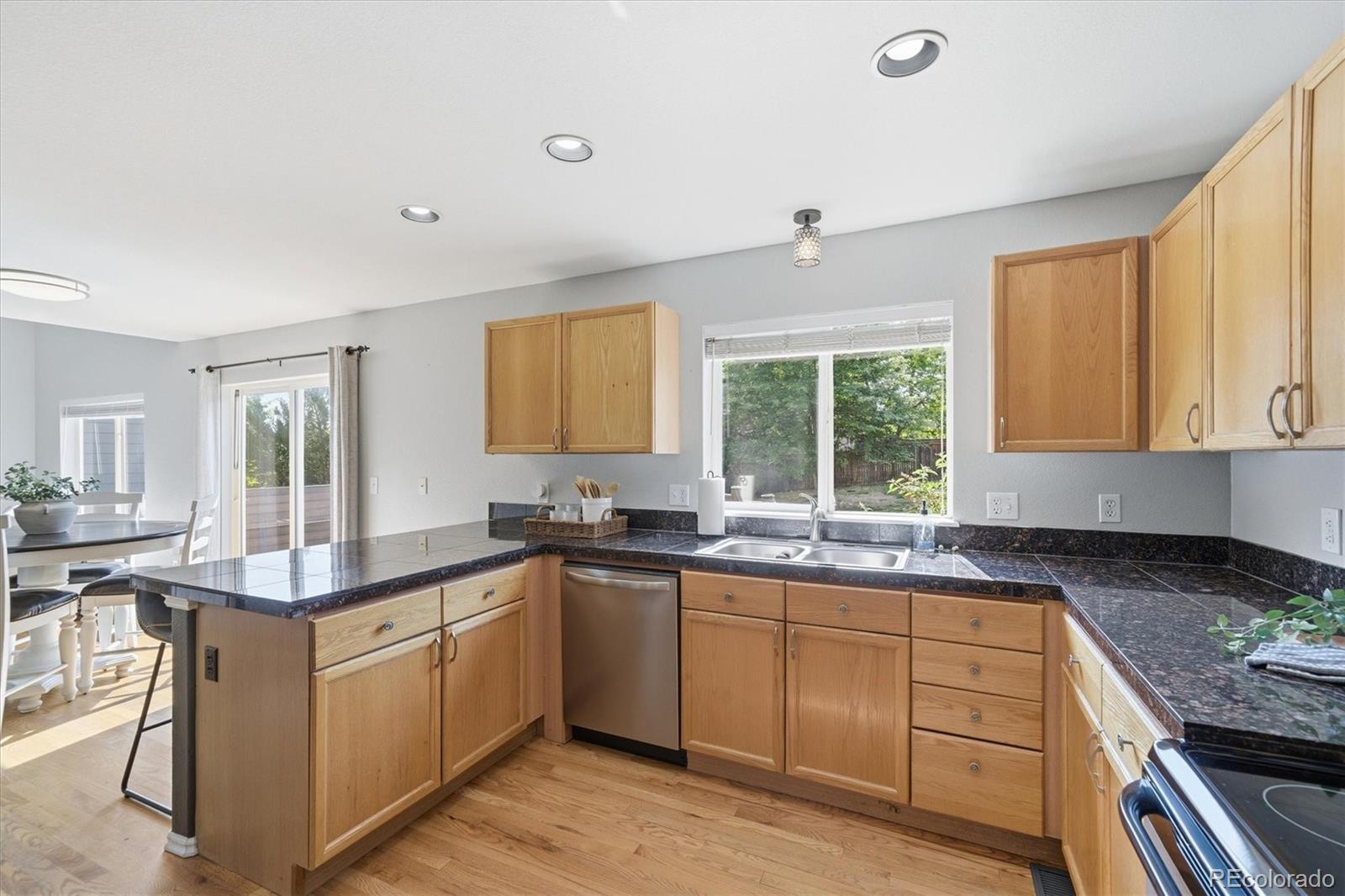 MLS Image #10 for 9344  wolfe street,littleton, Colorado