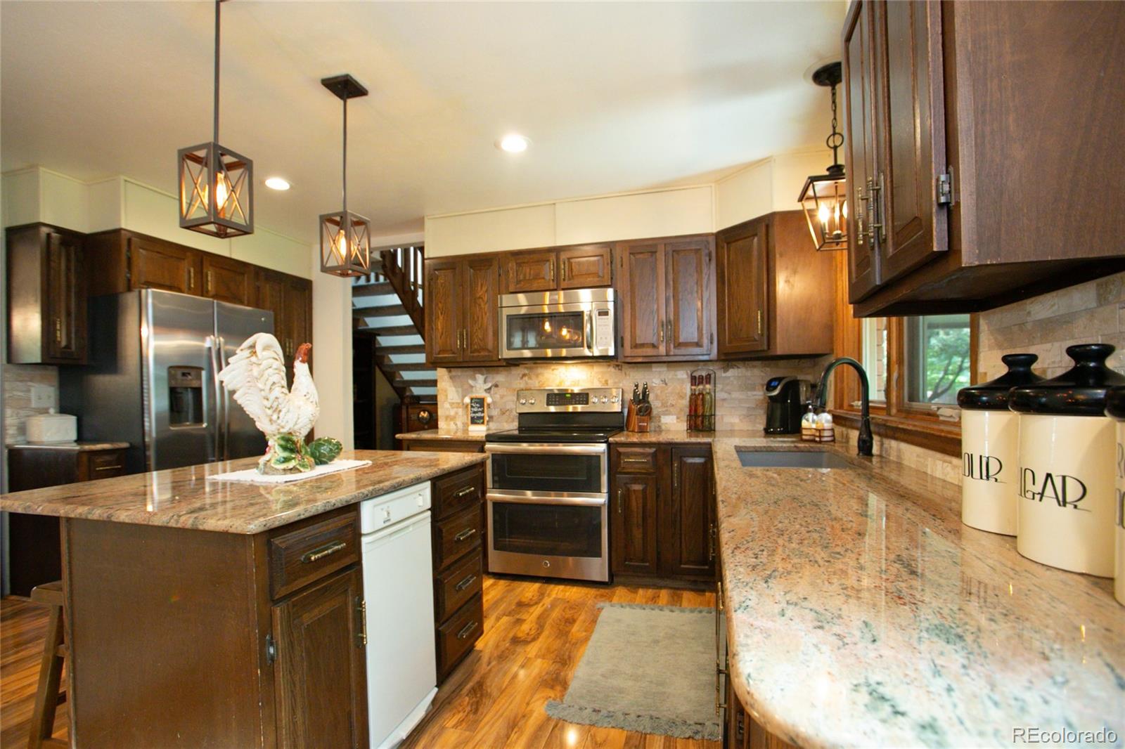 MLS Image #8 for 1370  bellaire street,broomfield, Colorado
