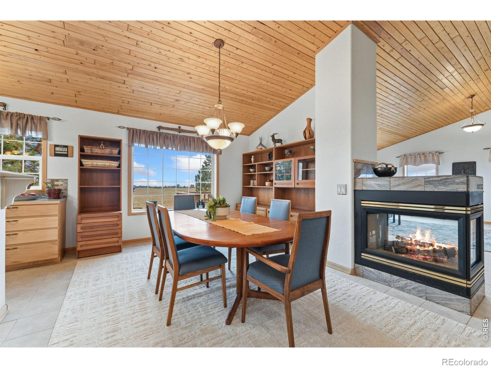 MLS Image #5 for 167  rawah court,livermore, Colorado