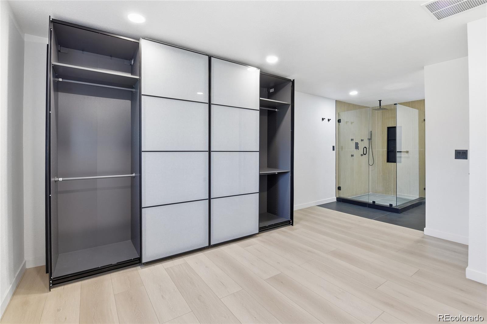 MLS Image #23 for 1431 s glencoe street,denver, Colorado