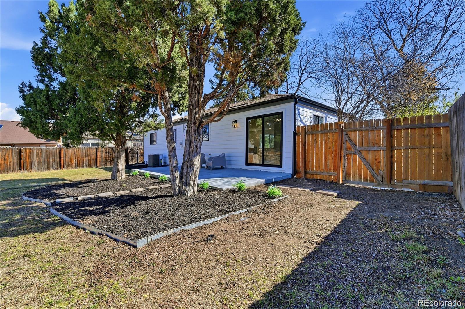 MLS Image #35 for 1431 s glencoe street,denver, Colorado