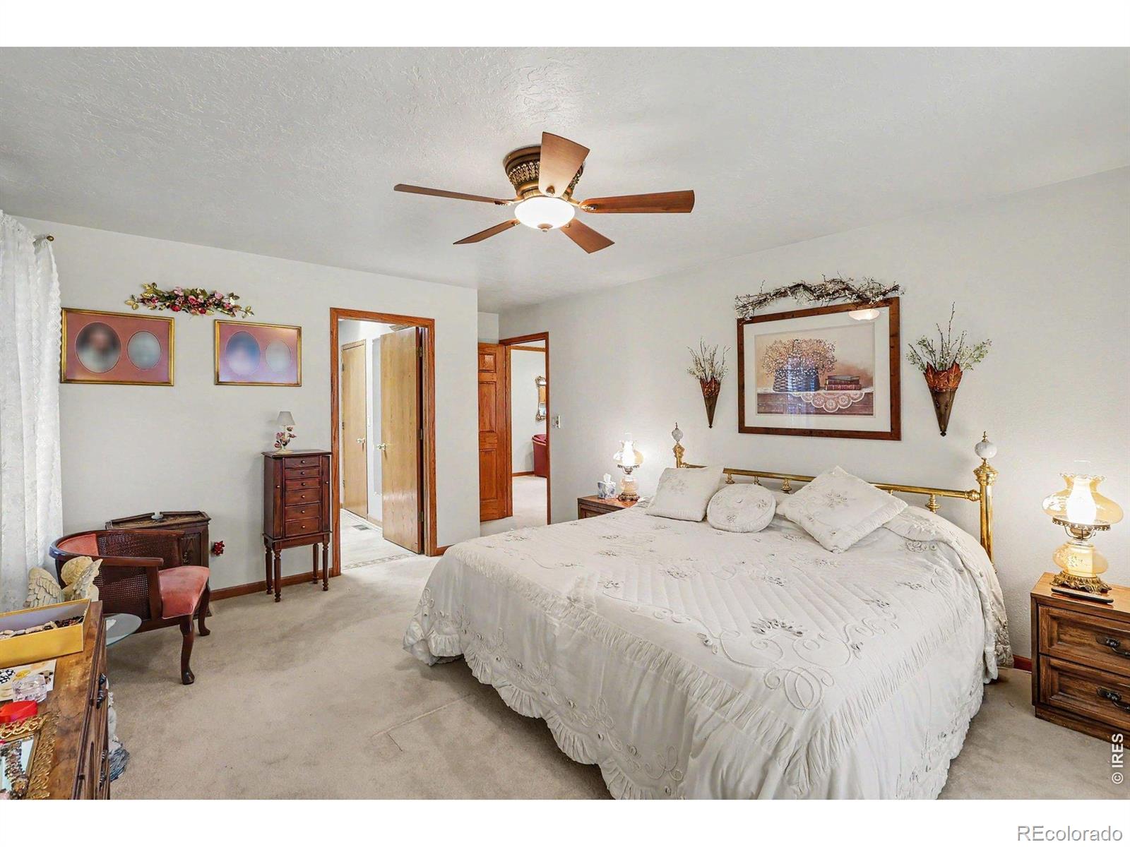 MLS Image #16 for 2010  46th avenue,greeley, Colorado