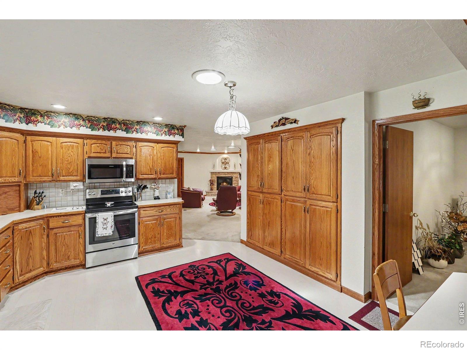 MLS Image #9 for 2010  46th avenue,greeley, Colorado