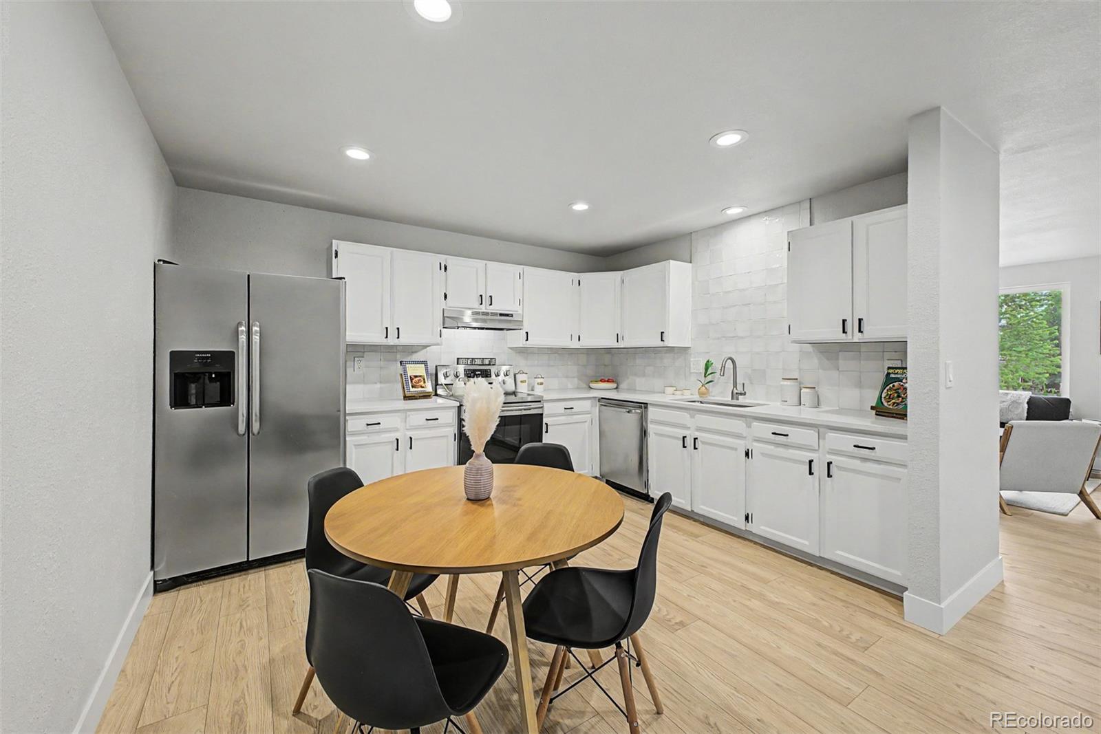 MLS Image #4 for 9272 w hoover place,littleton, Colorado