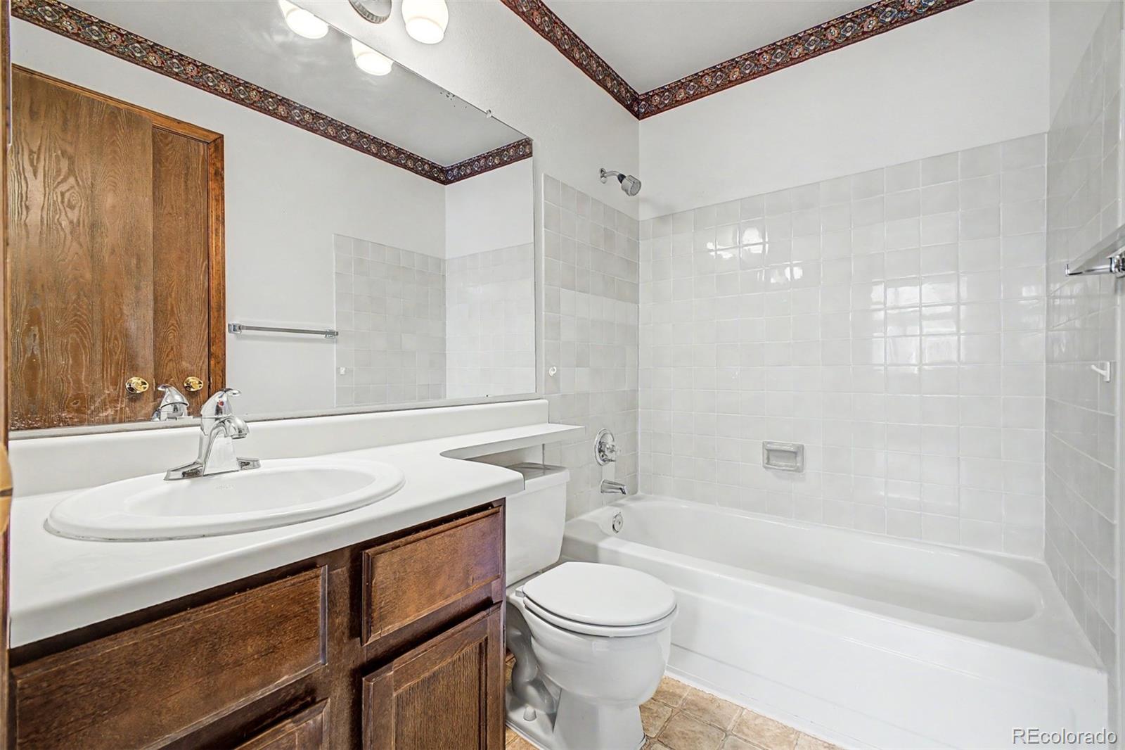 MLS Image #16 for 6670 w 84th circle,arvada, Colorado