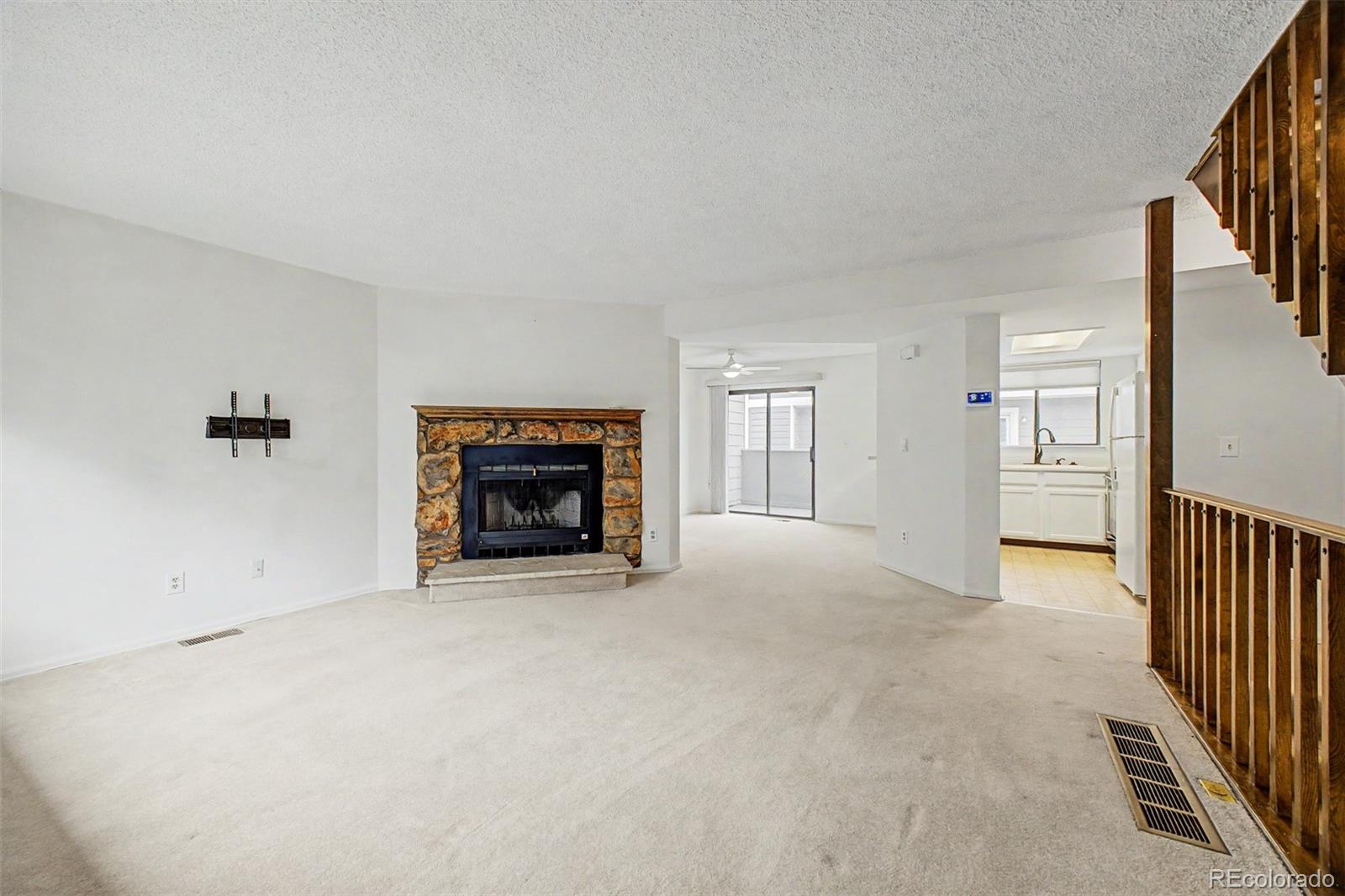 MLS Image #7 for 6670 w 84th circle,arvada, Colorado