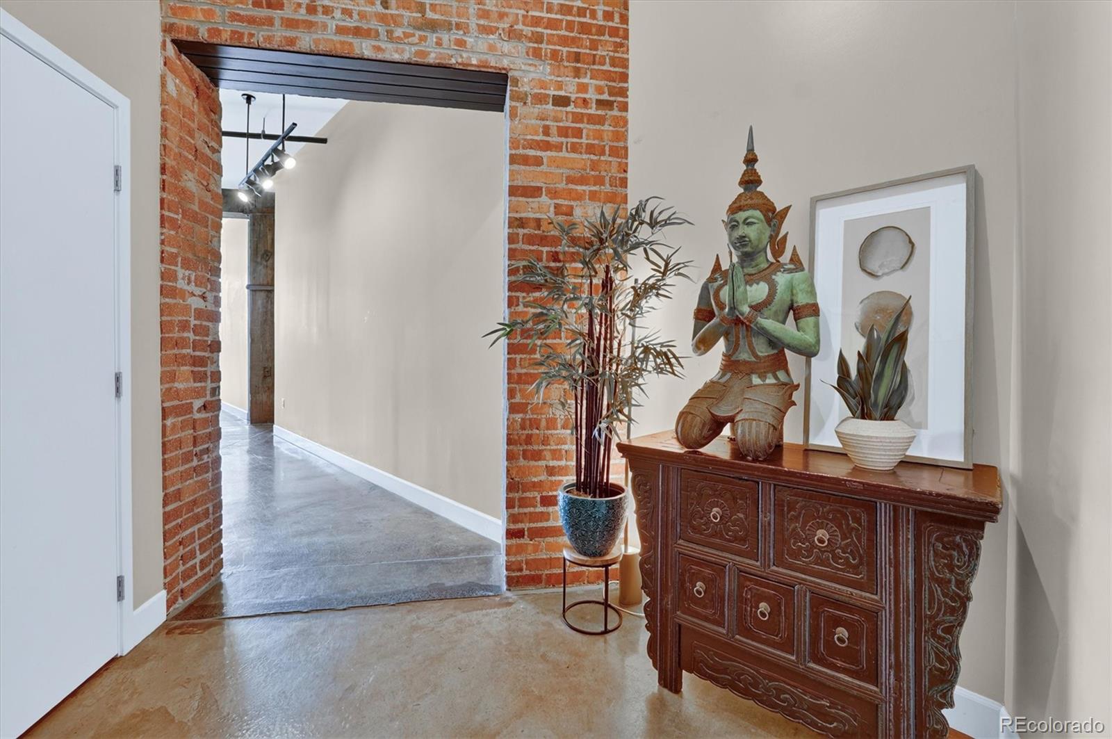 MLS Image #20 for 2500  walnut street 102,denver, Colorado