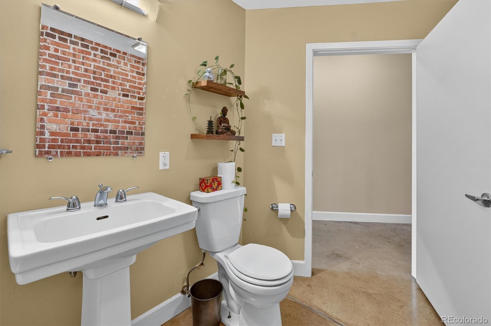 MLS Image #24 for 2500  walnut street 102,denver, Colorado