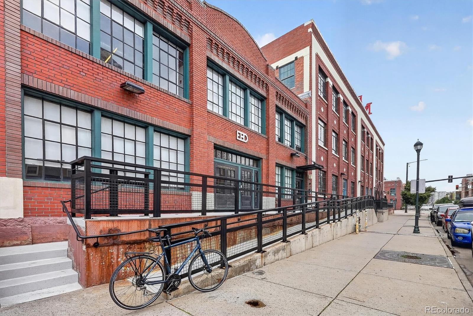 MLS Image #4 for 2500  walnut street 102,denver, Colorado