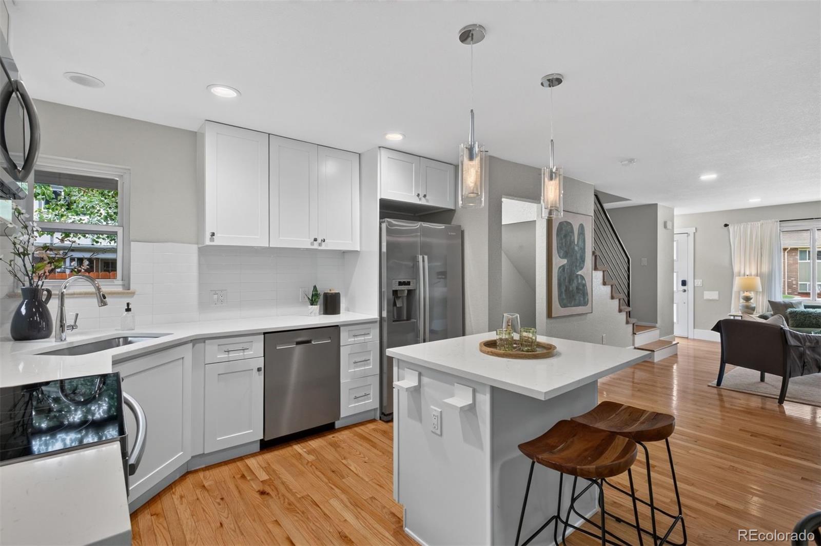 MLS Image #11 for 6831 e ithaca place,denver, Colorado