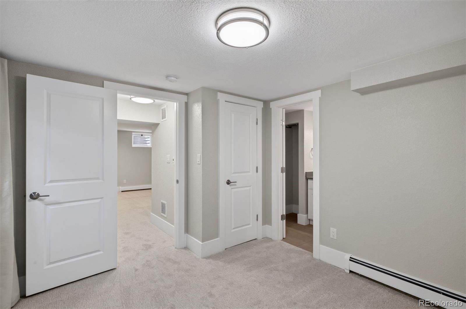 MLS Image #26 for 6831 e ithaca place,denver, Colorado